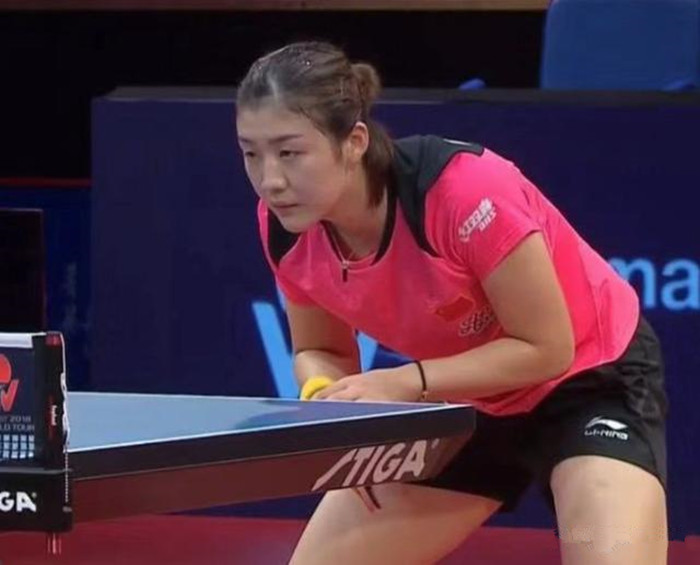 与中场联动 与中场联动