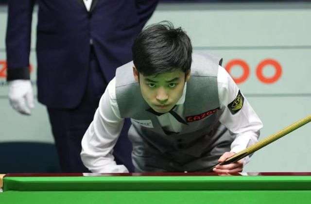 在职业足球 在职业足球