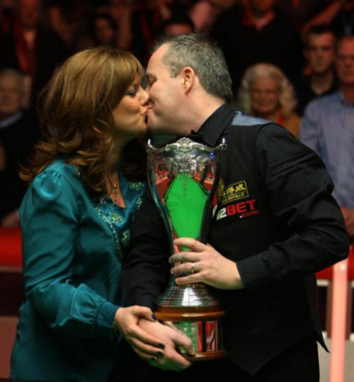 随着战平纽 随着战平纽