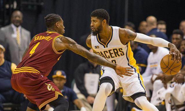 场上挥洒汗 场上挥洒汗